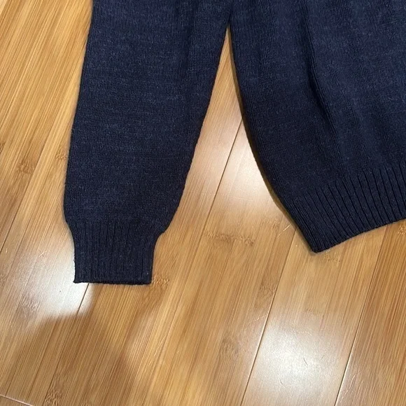 Old Navy men’s wool-blend sweater medium - Picture 2 of 7